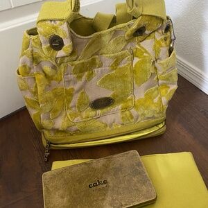 Petunia Pickle Bottom ‘Cake’ diaper bag